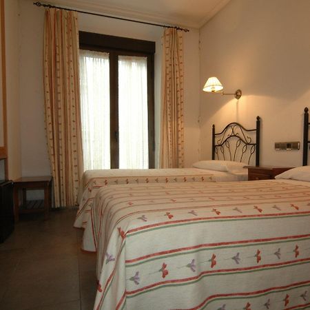 Hostal Ivor Μαδρίτη Εξωτερικό φωτογραφία