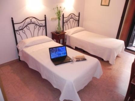 Hostal Ivor Μαδρίτη Εξωτερικό φωτογραφία