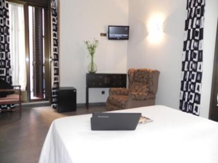 Hostal Ivor Μαδρίτη Εξωτερικό φωτογραφία